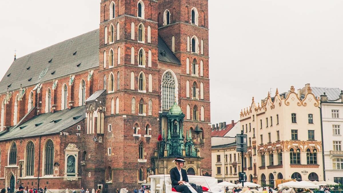 Dorożka przy Bazylice Mariackiej w Krakowie